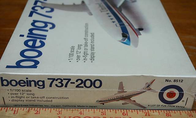 BOEING 737 Entex Verpackung linke Seite