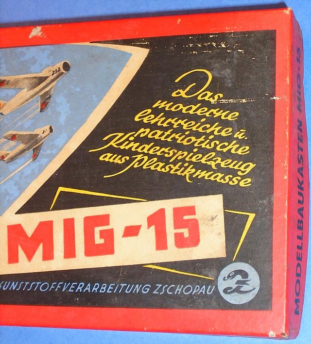 MIG-15 Verpackung Deckel Detail Schrift