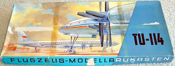TU-114 Vepackung
