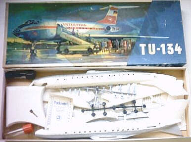 Plasticart TU-134