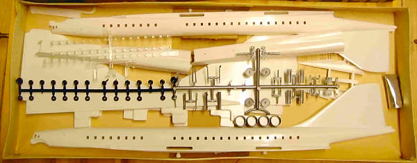 TU-144 Bausatz in Schachtel