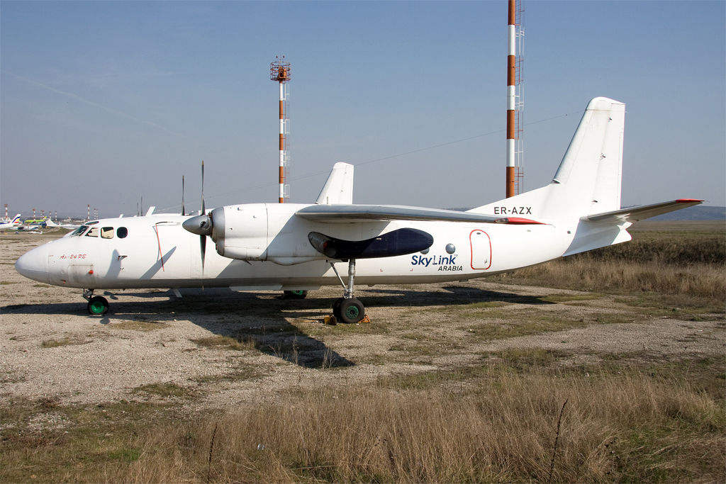 AN-24RV ER-AZX Bild fr-erazx-g