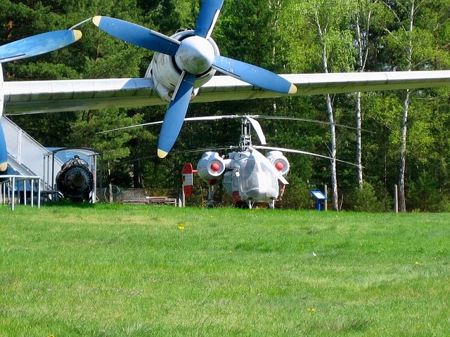 IL-18 DDR-STE Museum Borkheide Bild 3