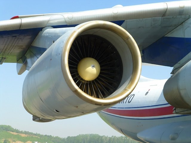 20130523-il-76-p-914-1036