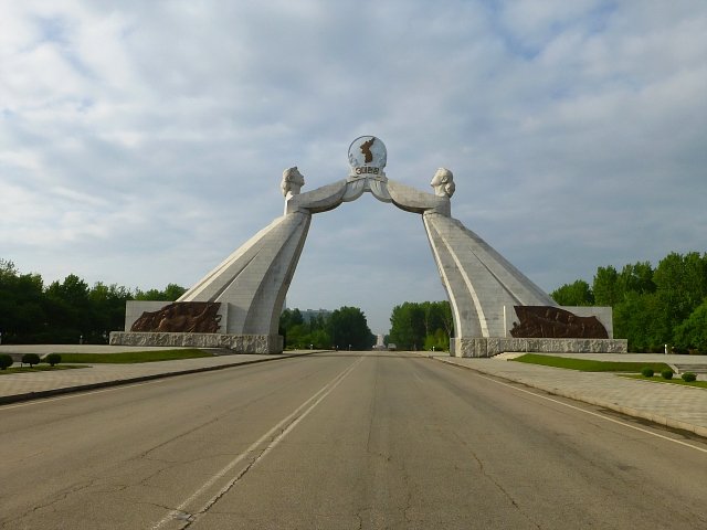 20130519-pyongyang-1080a-2-s