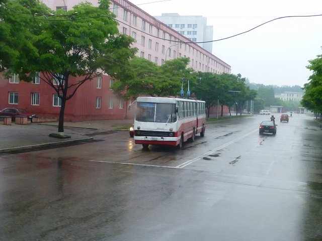 20130518-pyongyang-1000a-7-s