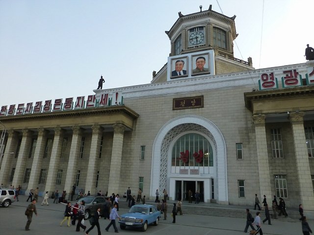 20130521-pyongyang-1140a-03-s