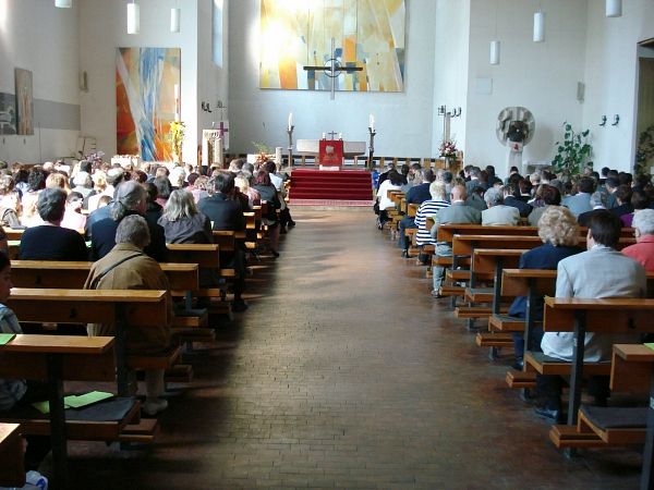 Kirche 3. Mai 2009