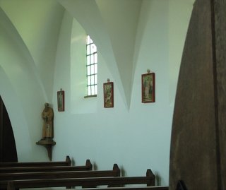 Heimhofner Kapelle, Innenraum rechts